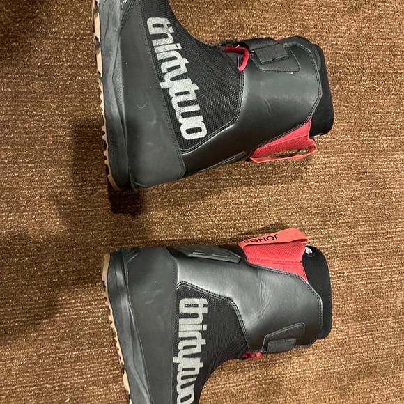 ThirtyTwo TM-2 JONES SNOWBOARD BOOTS, size 10.5, black, backcountry or resort - Picture 4 of 6